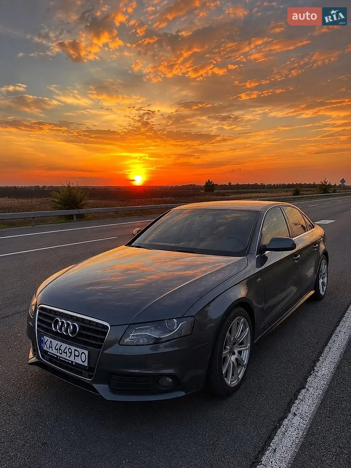 2010 Audi A4 - фото 1