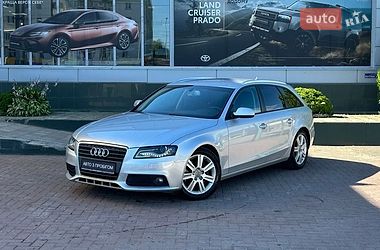 Універсал Audi A4 2010 в Чернівцях
