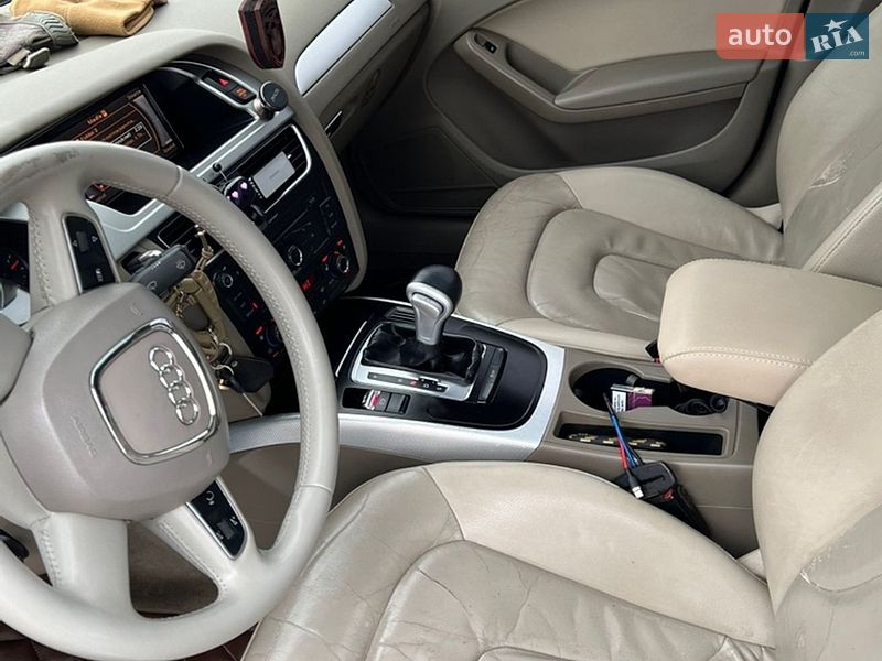 Седан Audi A4 2011 в Киеве