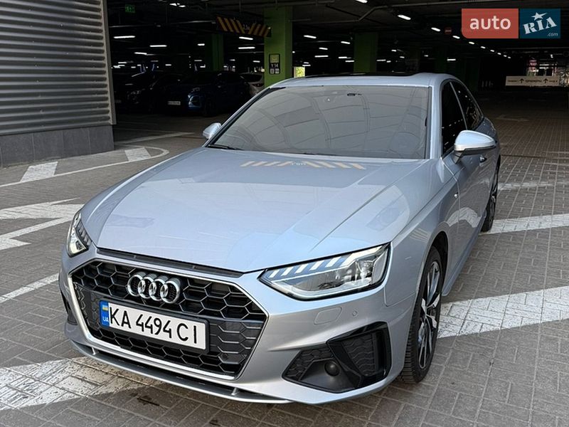 Седан Audi A4 2021 в Києві