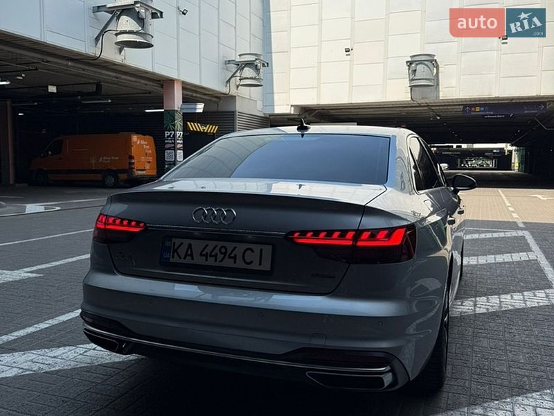Седан Audi A4 2021 в Києві