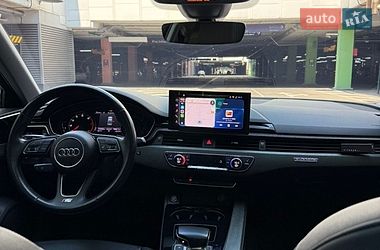 Седан Audi A4 2021 в Києві