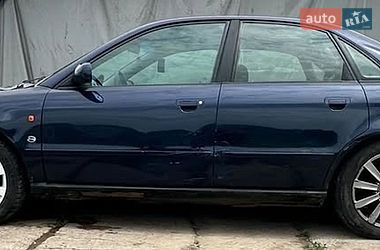 Седан Audi A4 1995 в Белой Церкви