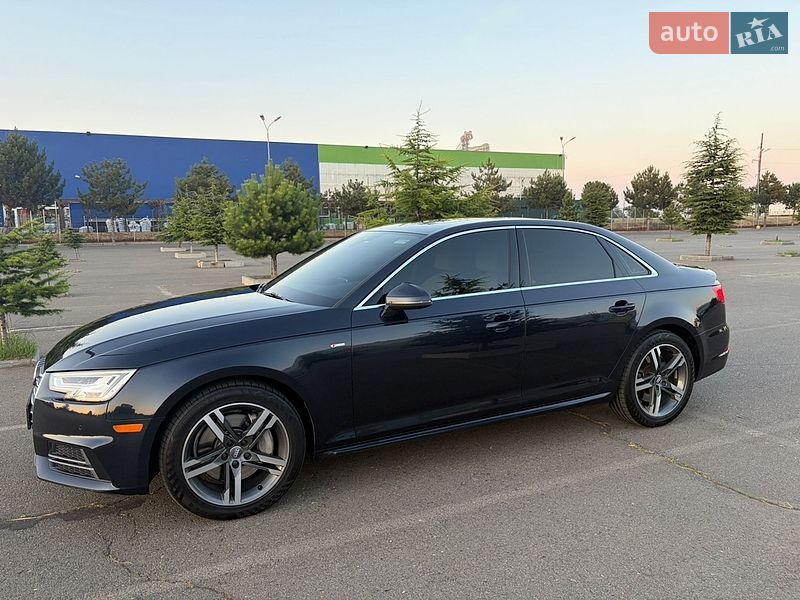 Седан Audi A4 2016 в Одессе