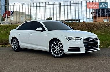 Audi A4  2015