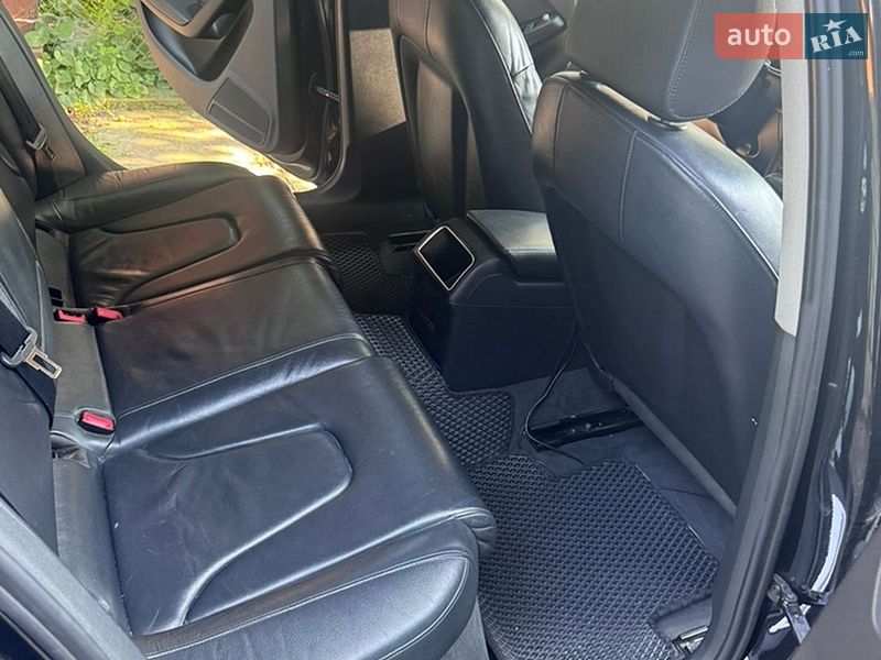 Седан Audi A4 2014 в Киеве