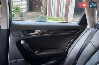 Седан Audi A4 2014 в Киеве