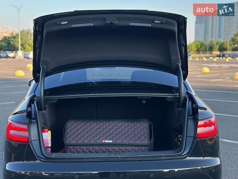 Седан Audi A4 2017 в Киеве фото 20 Седан Audi A4 2017 в Киеве