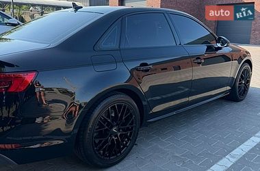 Седан Audi A4 2016 в Хмельницком