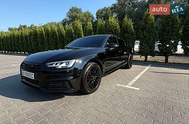 Седан Audi A4 2016 в Хмельницком