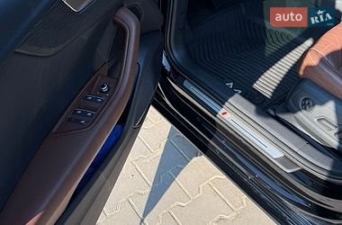 Седан Audi A4 2016 в Хмельницком