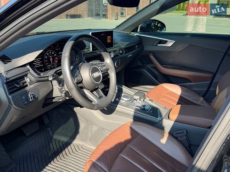Седан Audi A4 2016 в Хмельницком