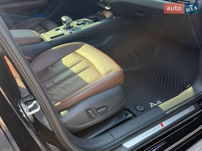 Седан Audi A4 2016 в Хмельницком