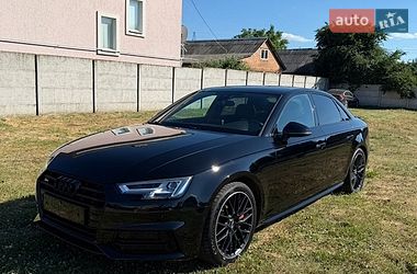 Audi A4  2017