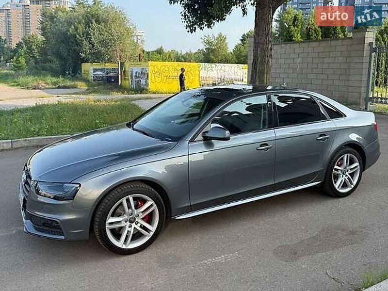 Audi A4 2015