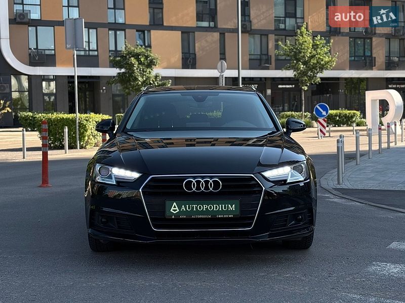 Универсал Audi A4 2017 в Киеве