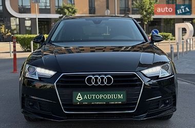 Универсал Audi A4 2017 в Киеве