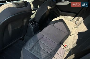 Универсал Audi A4 2017 в Киеве