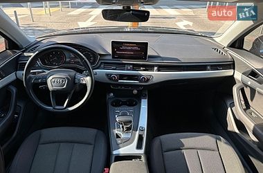 Универсал Audi A4 2017 в Киеве