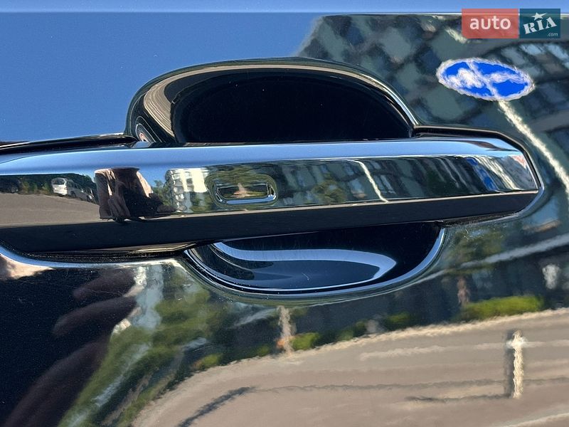 Универсал Audi A4 2017 в Киеве