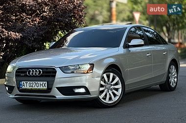 Audi A4  2013