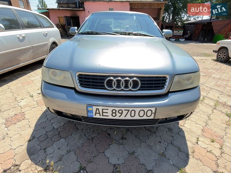 Седан Audi A4 2000 в Кривом Роге Седан Audi A4 2000 в Кривом Роге