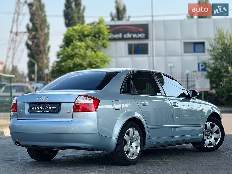 Седан Audi A4 2004 в Николаеве