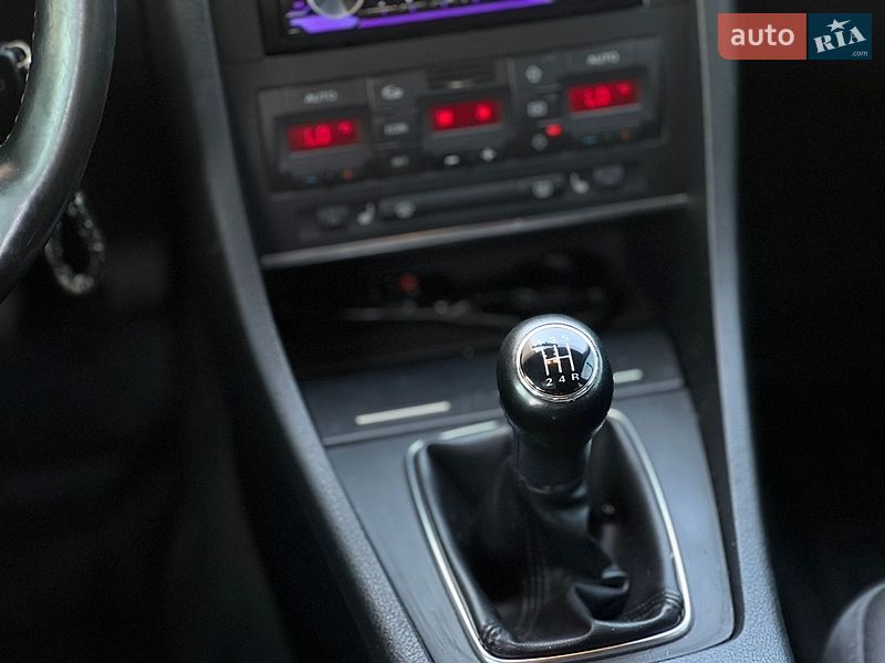 Седан Audi A4 2004 в Николаеве