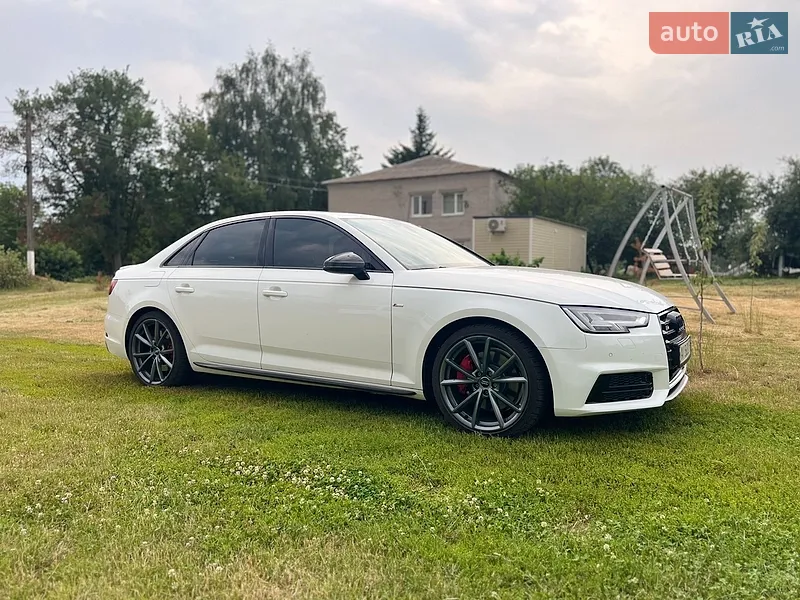 Audi A4 2017