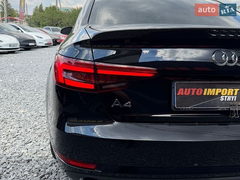 Седан Audi A4 2016 в Стрые