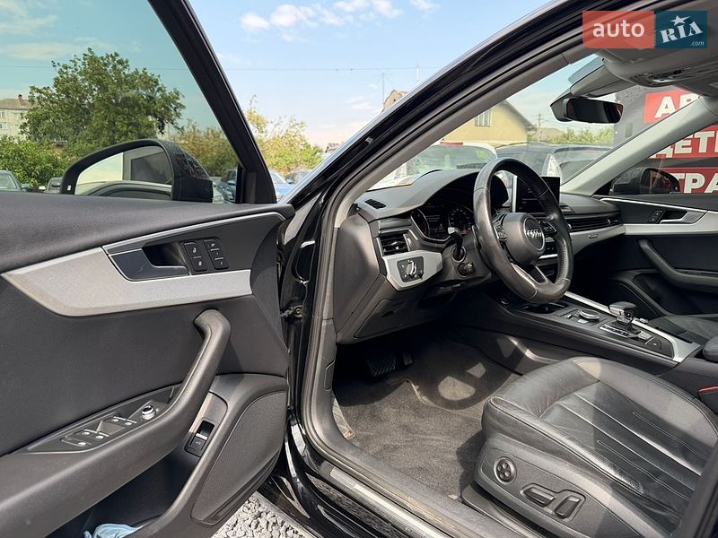 Седан Audi A4 2016 в Стрые