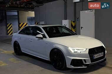 Audi A4  2016