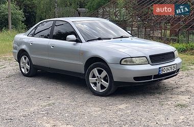 Audi A4  1998