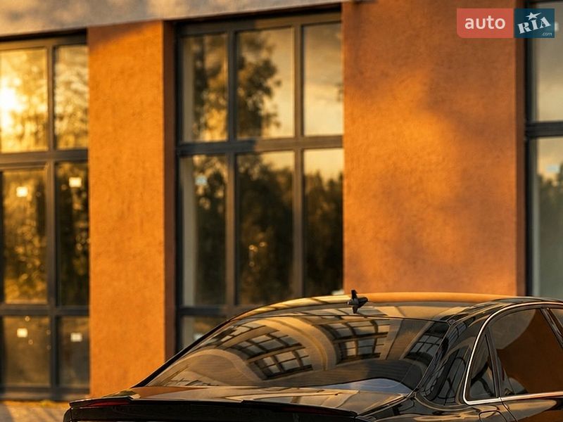 Седан Audi A4 2013 в Львове фото 3 Седан Audi A4 2013 в Львове