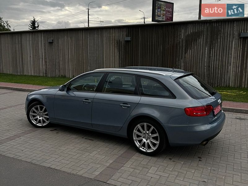 Универсал Audi A4 2010 в Луцке