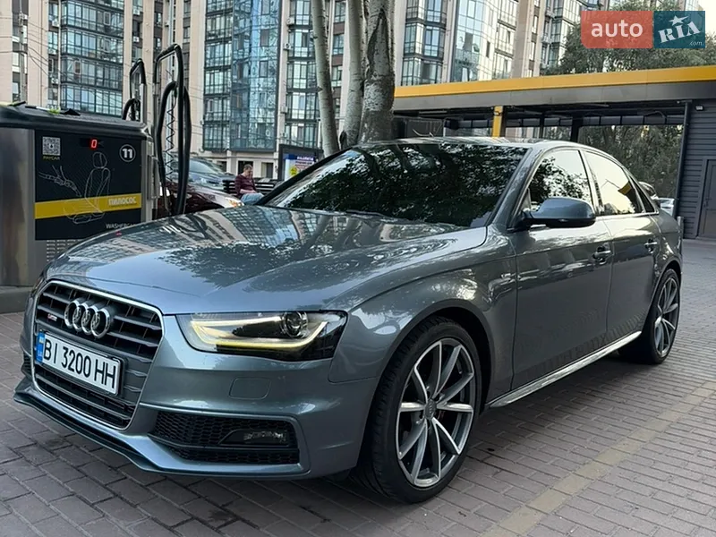 Audi A4 2015