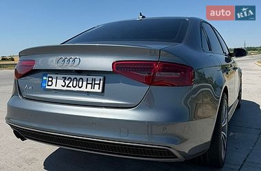 Седан Audi A4 2015 в Дніпрі
