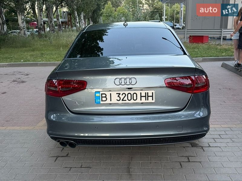 Седан Audi A4 2015 в Дніпрі
