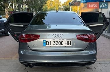 Седан Audi A4 2015 в Дніпрі