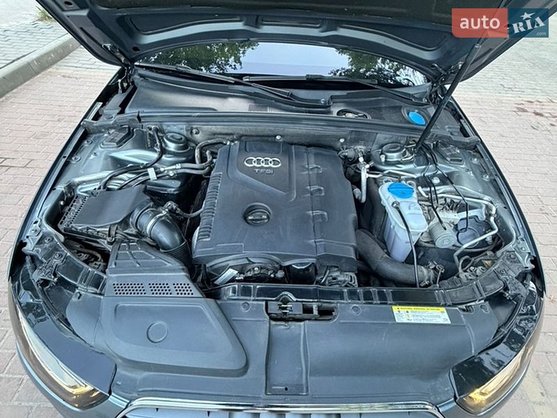 Седан Audi A4 2015 в Дніпрі