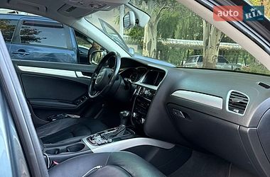 Седан Audi A4 2015 в Дніпрі