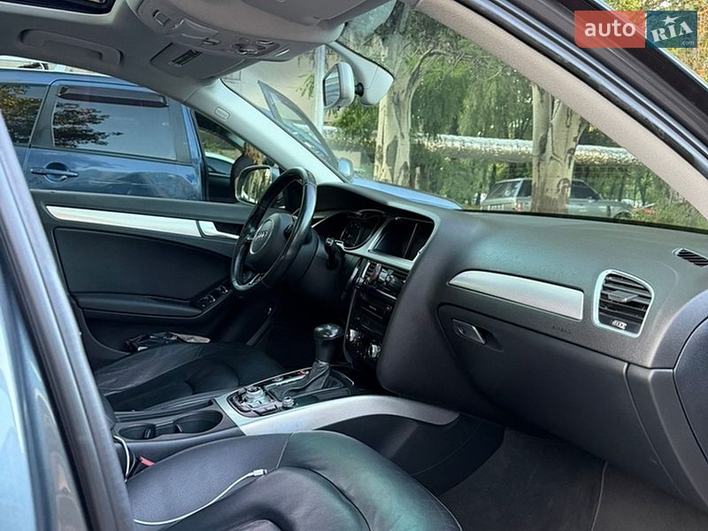Седан Audi A4 2015 в Дніпрі