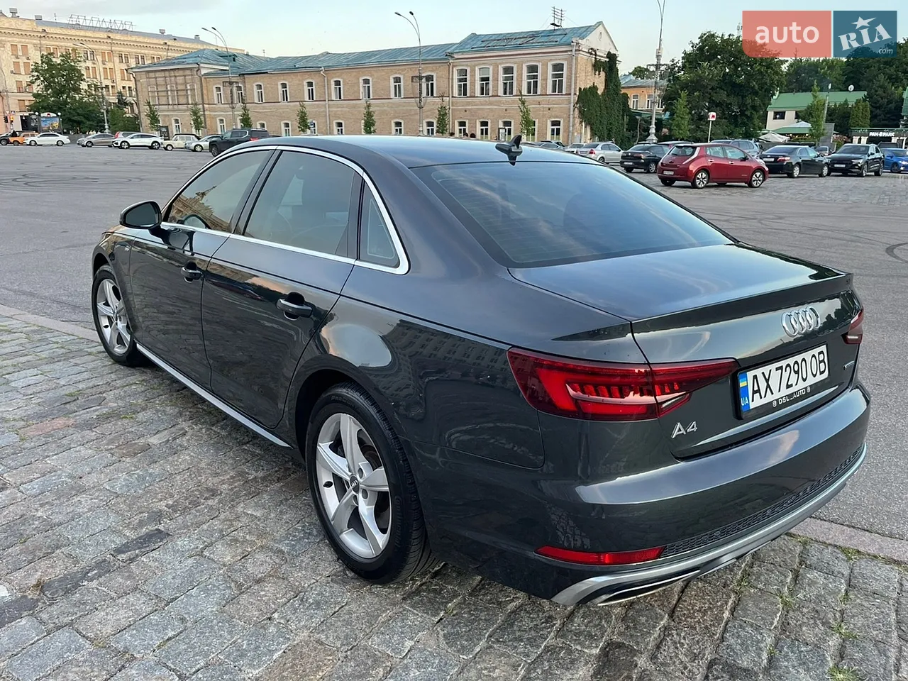 2018 Audi A4 - мініатюра 3