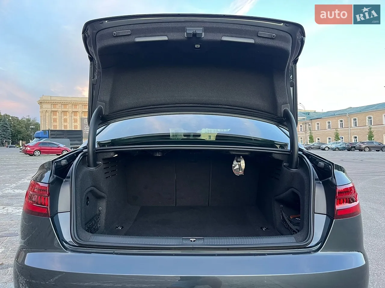 2018 Audi A4 - мініатюра 5