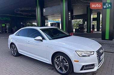 Audi A4  2016