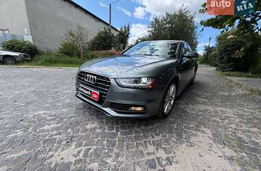 Audi A4  2015