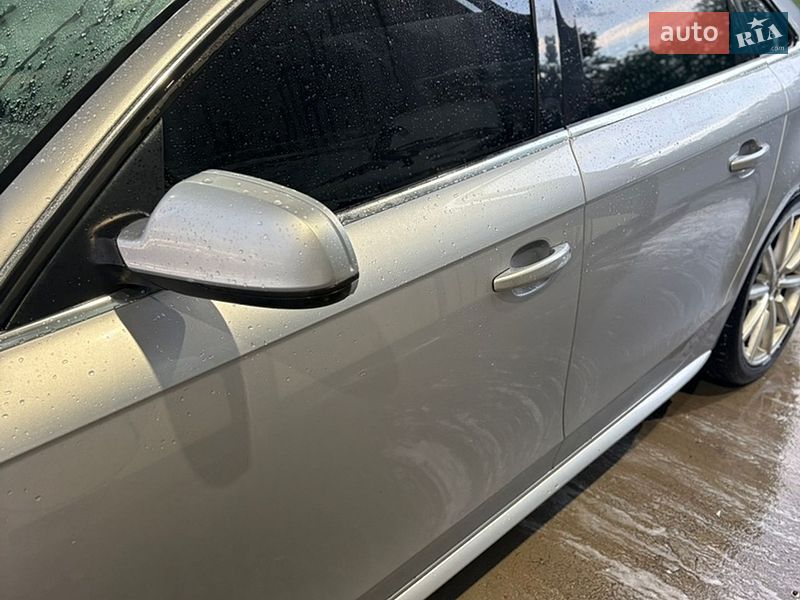 Седан Audi A4 2014 в Кременчуге