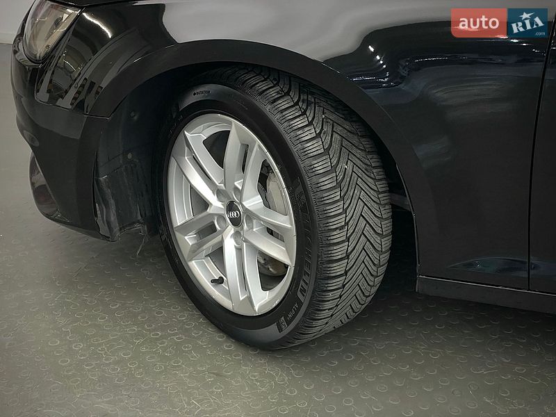 Седан Audi A4 2016 в Киеве фото 8 Седан Audi A4 2016 в Киеве