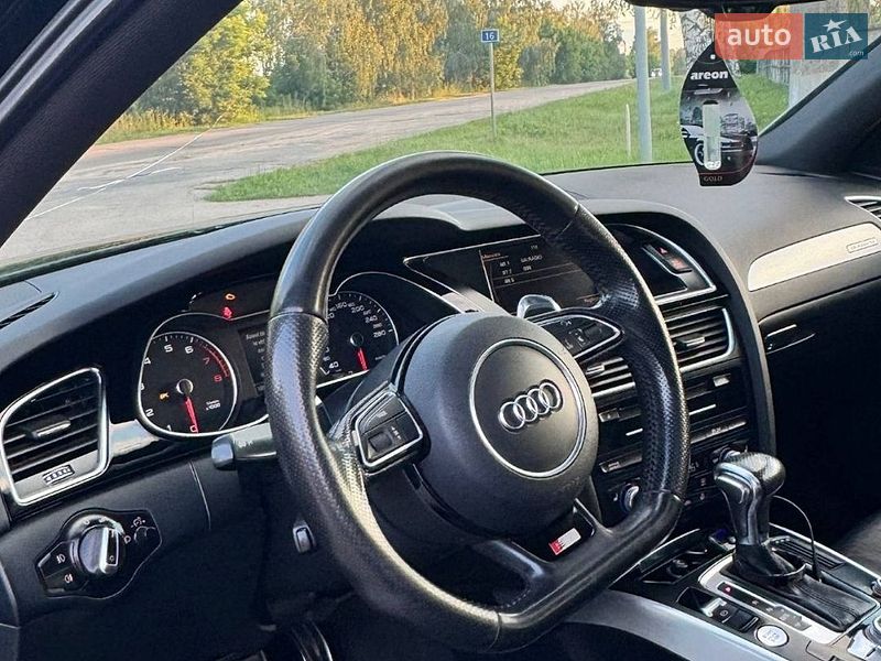 Седан Audi A4 2015 в Богуславе