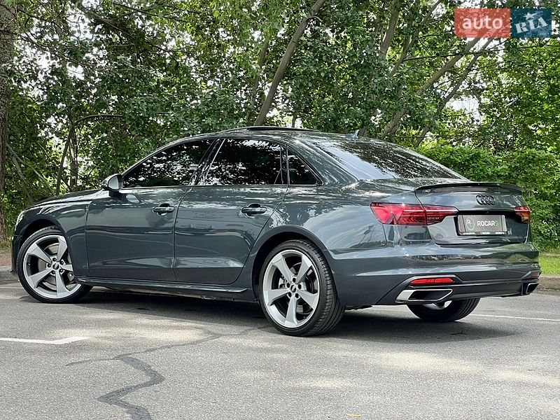 Седан Audi A4 2019 в Киеве